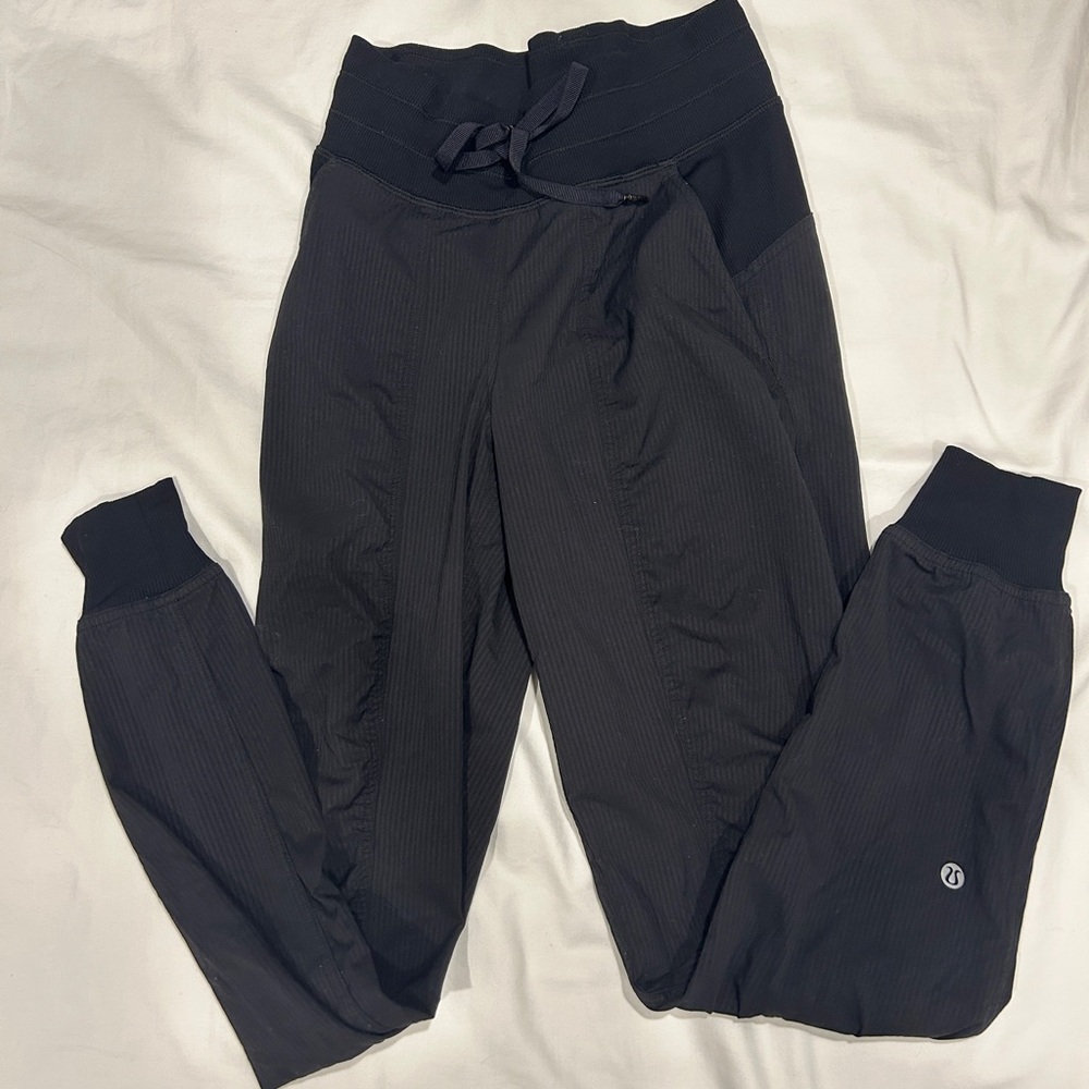 Lululemon dance studi mid rise jogger black